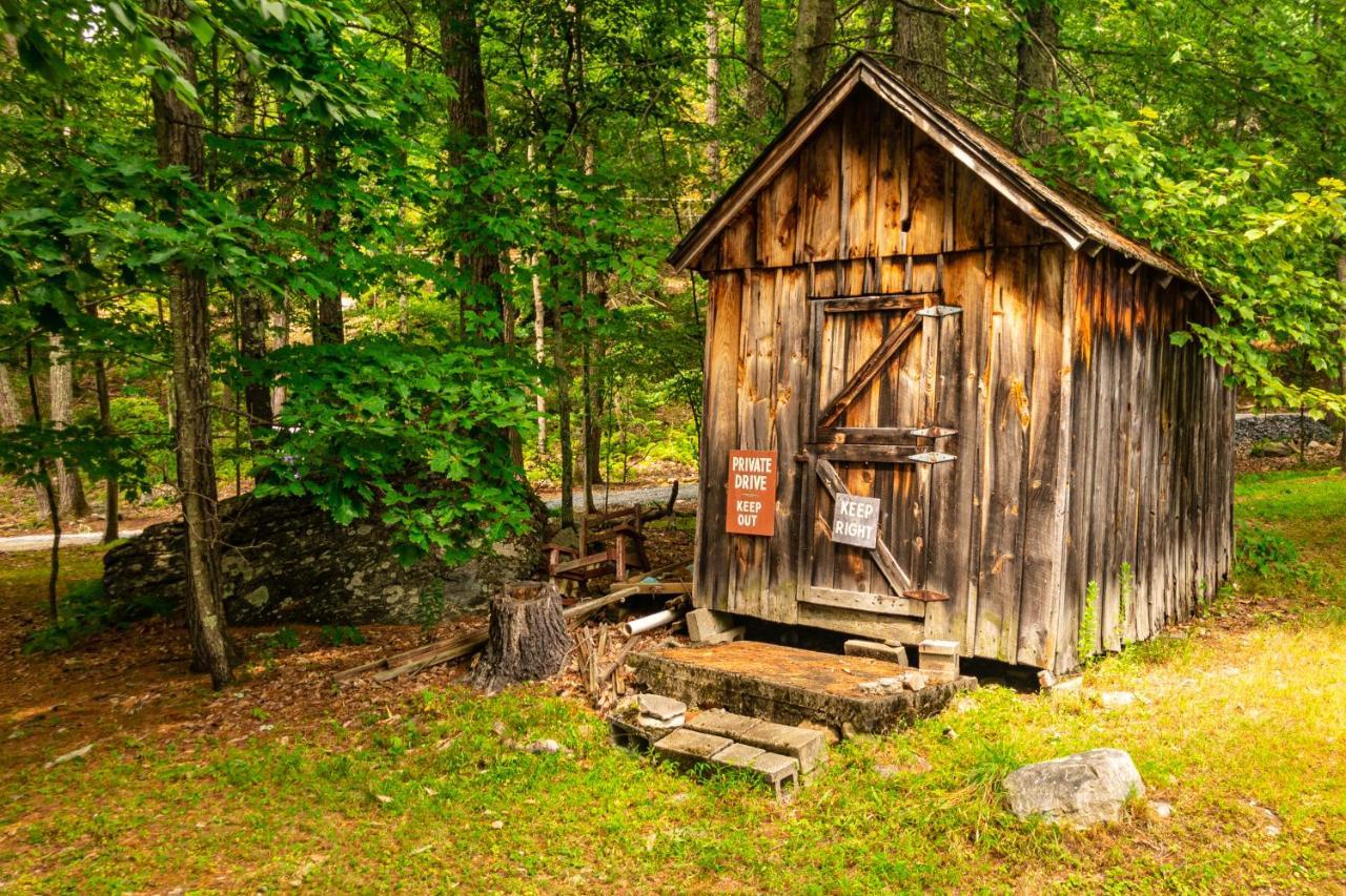 Wurtsboro Hikers Haven, A Cozy Cabin Loft Above Bashakill Wildlife Refugeヴィラ エクステリア 写真