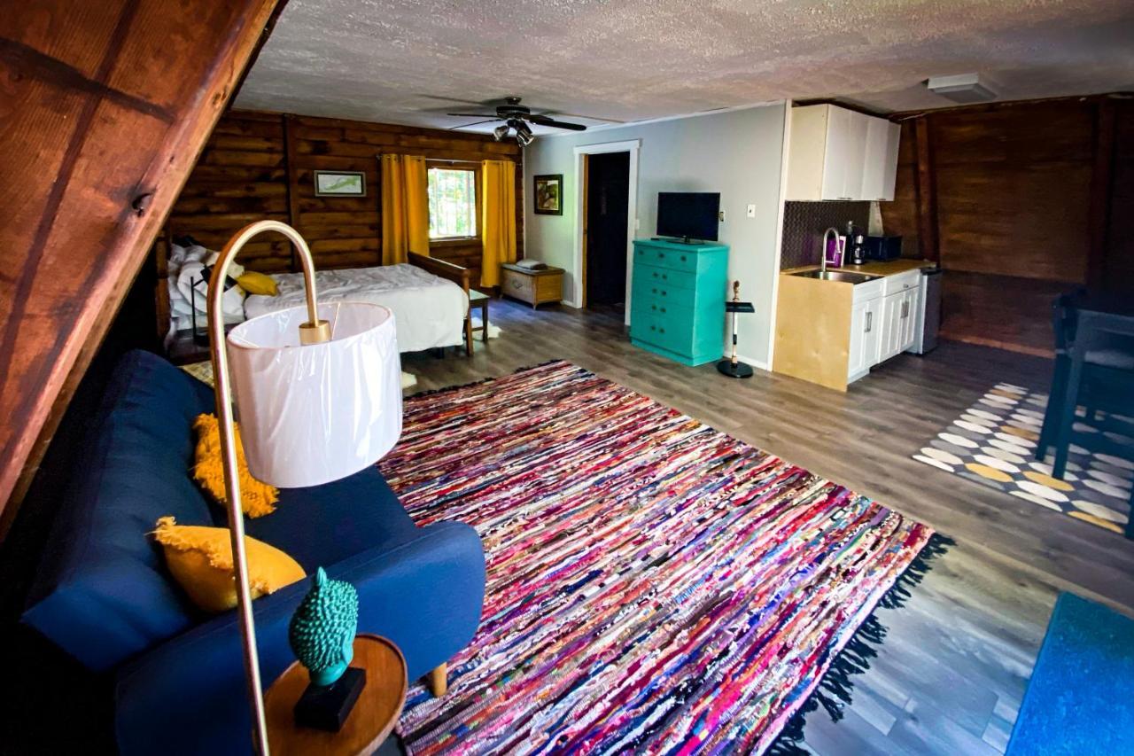 Wurtsboro Hikers Haven, A Cozy Cabin Loft Above Bashakill Wildlife Refugeヴィラ エクステリア 写真